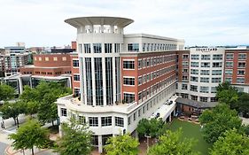 Courtyard Greenville Downtown Greenville Sc 3*